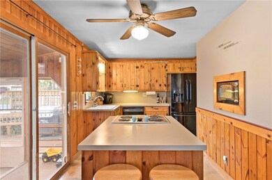 129 Lemay Rd, Woonsocket, RI 02895 - photo 5