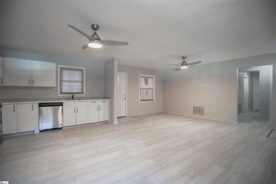 112 Branchview Ct, Simpsonville, SC 29680 - photo 7