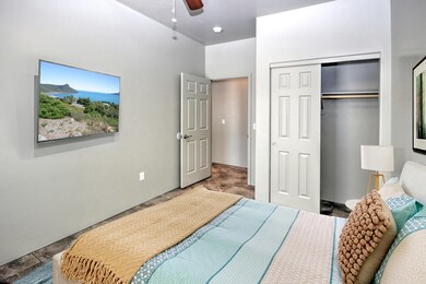 2537_bedroom5b