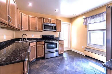 819 N 22nd St unit 821, Allentown, PA 18104 - photo 5