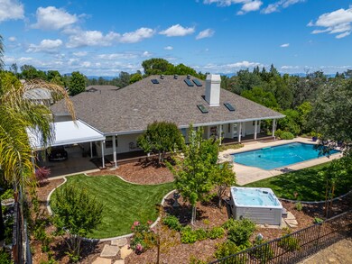 2266 Everest Dr, Redding, CA 96001 - photo 3