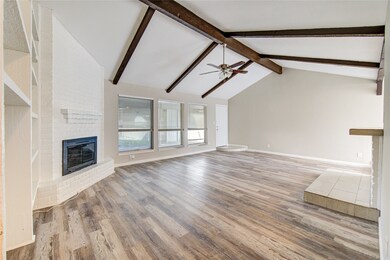 6430 Pirtlewood Cir, Houston, TX 77088 - photo 7