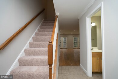 14137 Yorkshire Woods Dr, Silver Spring, MD 20906 - photo 4