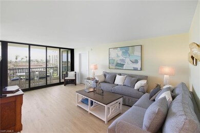 2316 Gulf Shore Blvd N unit 411, Naples, FL 34103 - photo 3