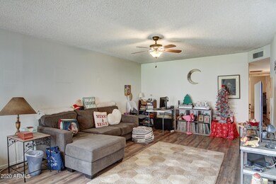 2109 N Recker Rd-6