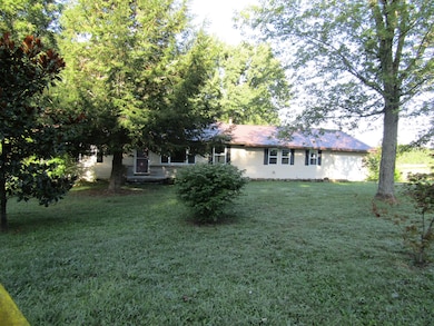 unlisted-address, Crossville, TN 38555 - photo 4