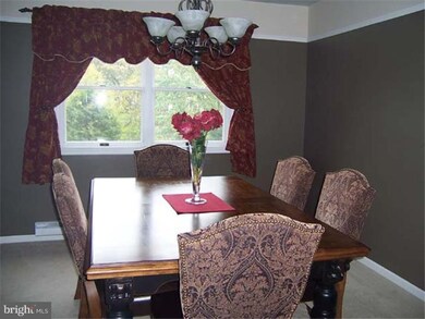 343 Estate Rd, Boyertown, PA 19512 - photo 5