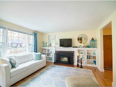 9 Rowena Dr, Riverside, RI 02915 - photo 5