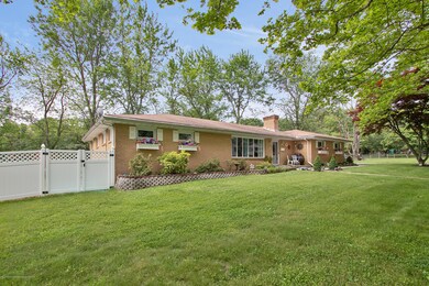 22 Orchard Ave W, Holmdel, NJ 07733 - photo 3