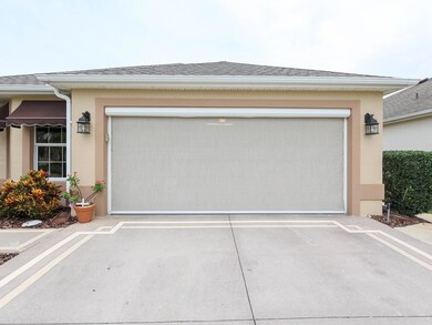 1240 Pendleton Cir, The Villages, FL 32162 - photo 4