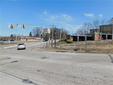 32 Coolspring St, Uniontown, PA 15401 - photo 6