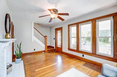 207 W. Lakeview Ave.