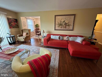 7 Thomas Jefferson Bldg unit 7, Blackwood, NJ 08012 - photo 4