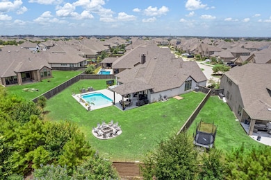 Outstanding rare oversized cul-de-sac lot
