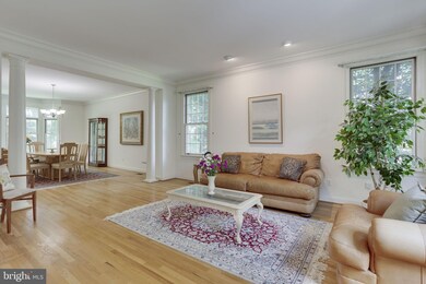 9217 Fall River Ln, Rockville, MD 20854 - photo 7