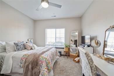 2867 Spring Rose Cir unit 109, Coralville, IA 52241 - photo 6