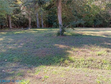 0000 Cove Rd, Gloucester Point, VA 23072 - photo 2