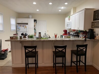 25 Lexington St, Watertown, MA 02472 - photo 4