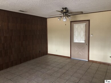 6421 Shelton Cutoff Rd, Bastrop, LA 71220 - photo 4