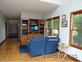 TV AREA OF GREAT ROOM