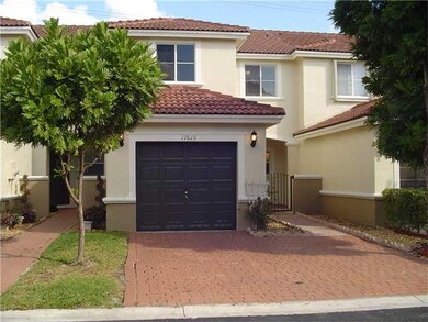 11613 NW 48th Ln, Doral, FL 33178 - photo 2