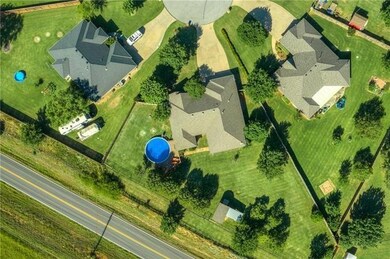 Birds eye view of property