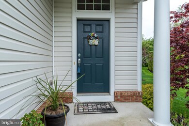 326 W Armstrong Dr, Fountainville, PA 18923 - photo 4