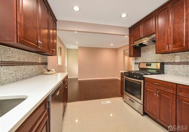 862 Ridge Rd, Monmouth Junction, NJ 08852 - photo 6