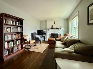 219 Roseville Terrace, Fairfield, CT 06824 - photo 2