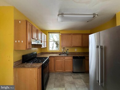 620 E 38th St, Baltimore, MD 21218 - photo 6