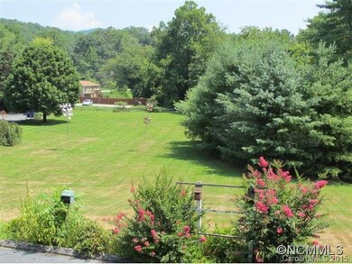 55 Brookside Dr, Hendersonville, NC 28792 - photo 4