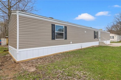 3583 Austin Rd unit 130, Geneva, OH 44041 - photo 4