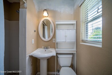 5 - 117 E Alachua Ln (32)