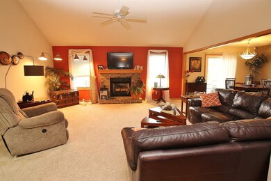 7636 Maeve Dr, Fort Wayne, IN 46835 - photo 4