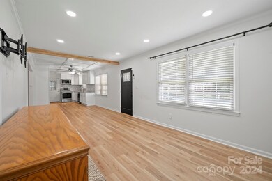 2022 Townview Dr, Kannapolis, NC 28081 - photo 5