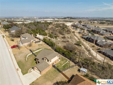 705 Mueller St, Copperas Cove, TX 76522 - photo 7