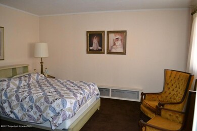 40 Plank St, Pittston, PA 18640 - photo 6