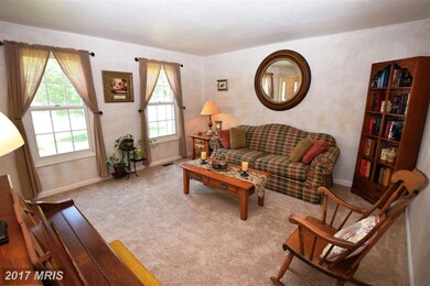 103 Hunting Horn Cir, Reisterstown, MD 21136 - photo 3