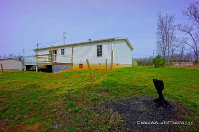 205 Ritch Ln, Shelbyville, TN 37160 - photo 4