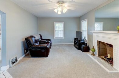 10113 Johnson Dr, Shawnee, KS 66203 - photo 6