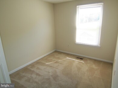 929 N Angel Valley Ct, Edgewood, MD 21040 - photo 5