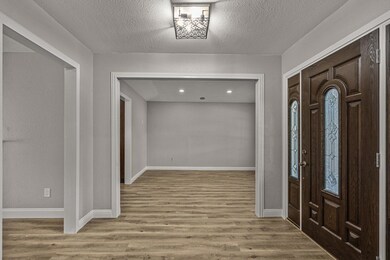 1503 Woodvine Dr, Euless, TX 76040 - photo 7