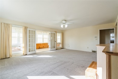 3600 Midway Dr NW, Cedar Rapids, IA 52405 - photo 6