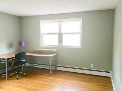 1105 Lexington St unit 107, Waltham, MA 02452 - photo 5