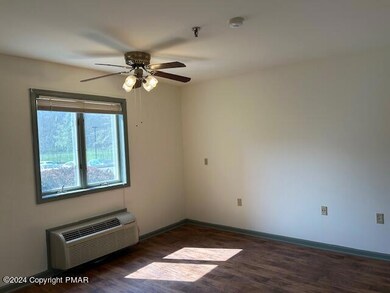 3 Village Cir unit 107, Stroudsburg, PA 18360 - photo 7
