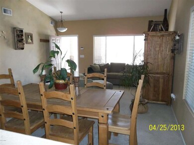 Living Room/Dining Room 2
