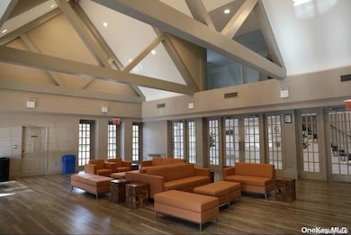 13-36 Robin Ln unit 70 L, Bayside, NY 11360 - photo 7