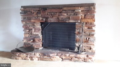 700 Hain Ave, Reading, PA 19605 - photo 5