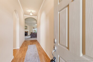 3318 E Fairmont Place, Broken Arrow, OK 74014 - photo 5