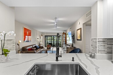 12829 Briarlake Dr unit I102, West Palm Beach, FL 33418 - photo 2